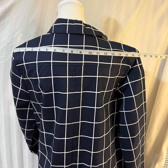 LIZ CLAIBORNE Classy Spring Checkered Long Navy Blue Coat with Pockets - Picture 12 of 13